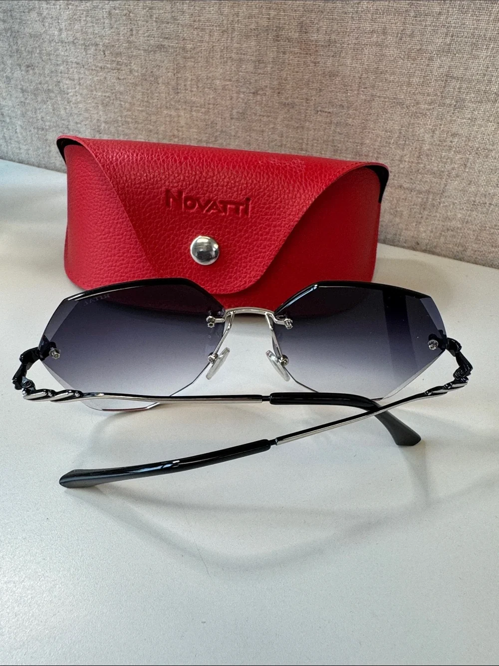 Authentic Novattti Women’s Rimless Gradient Gray Italian Sunglasses NEW